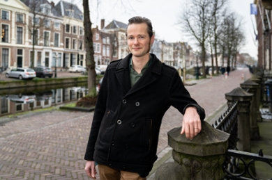 Pieter Slaman op het Rapenburg